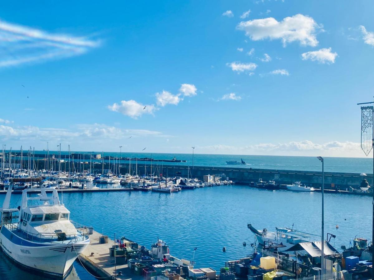 "Luigi" Balcon Sur La Mer Et Le Port De Sète Kültér fotó