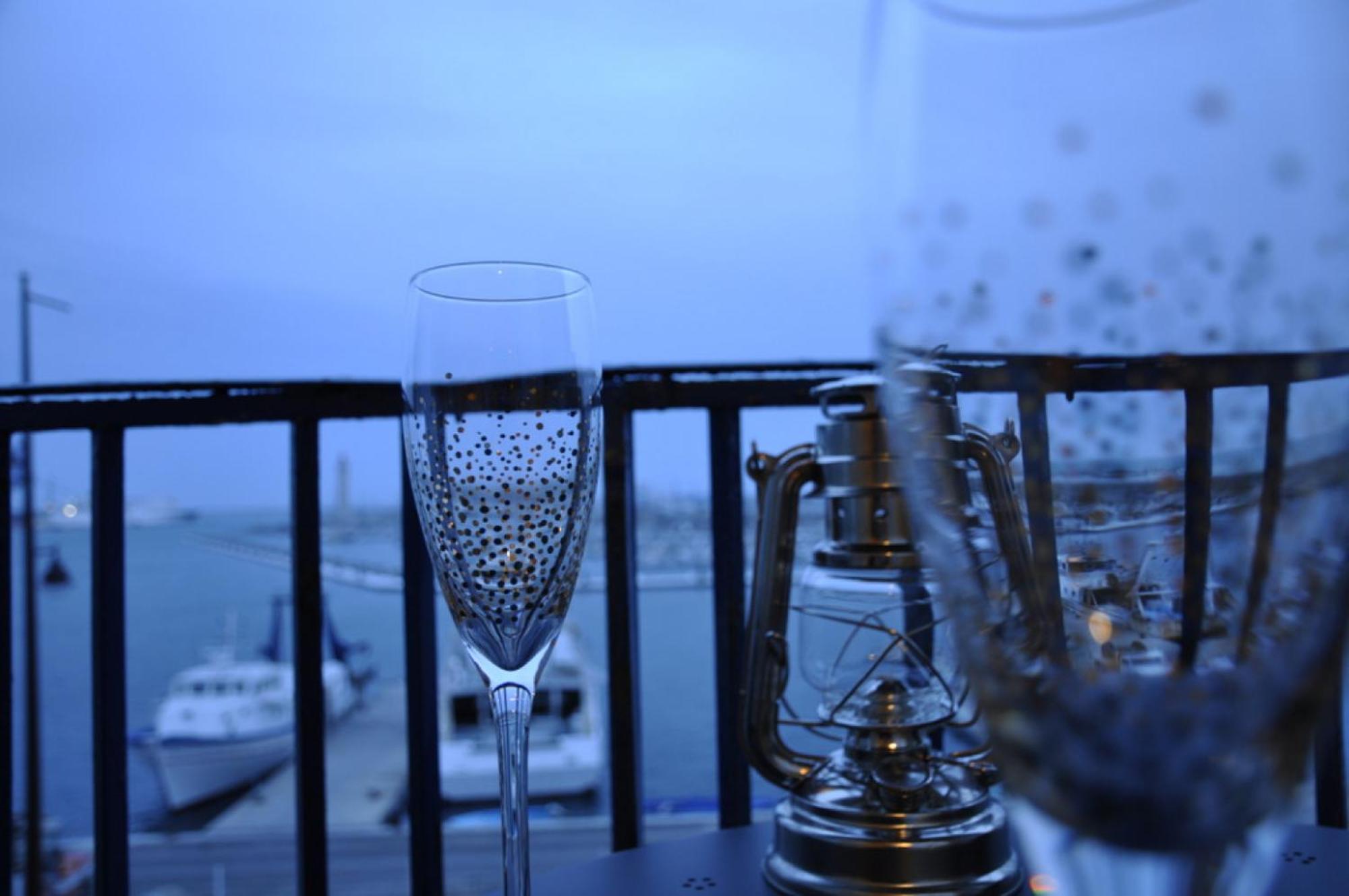 "Luigi" Balcon Sur La Mer Et Le Port De Sète Kültér fotó